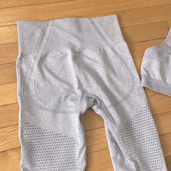 ECHT Arise Seamless Grey High Rise Legging + Sports Bra SET Size Small - Picture 11 of 11